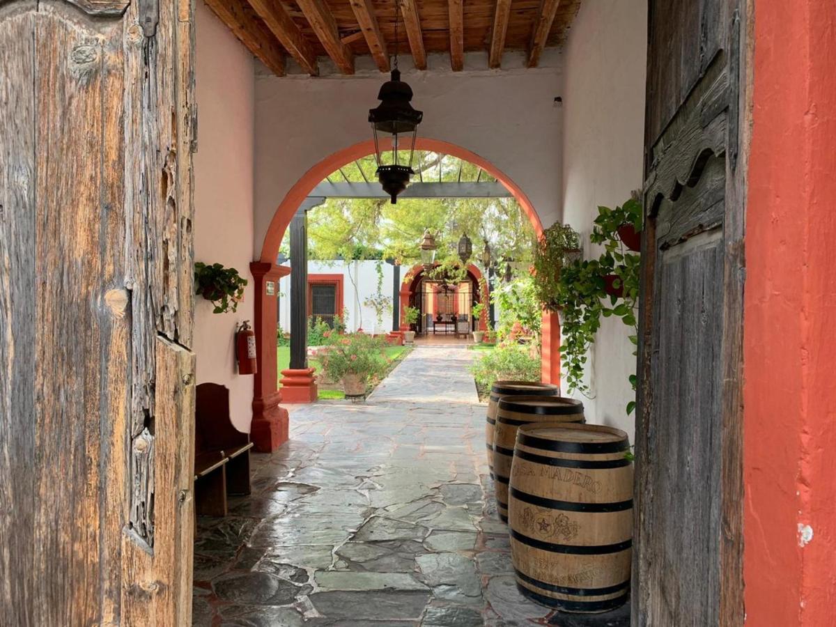 Hotel El Farol Parras de la Fuente Buitenkant foto