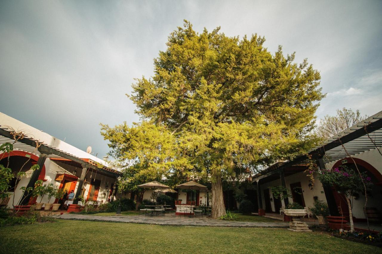 Hotel El Farol Parras de la Fuente Buitenkant foto